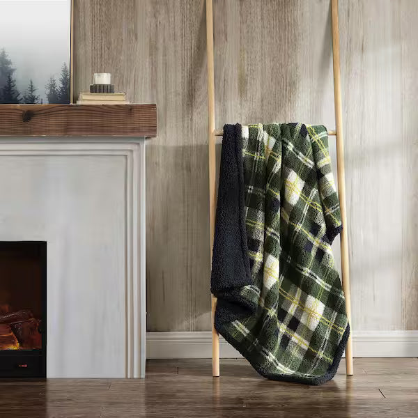 Trailhead Plaid Printed Sherpa Green Microfiber Throw Blanket